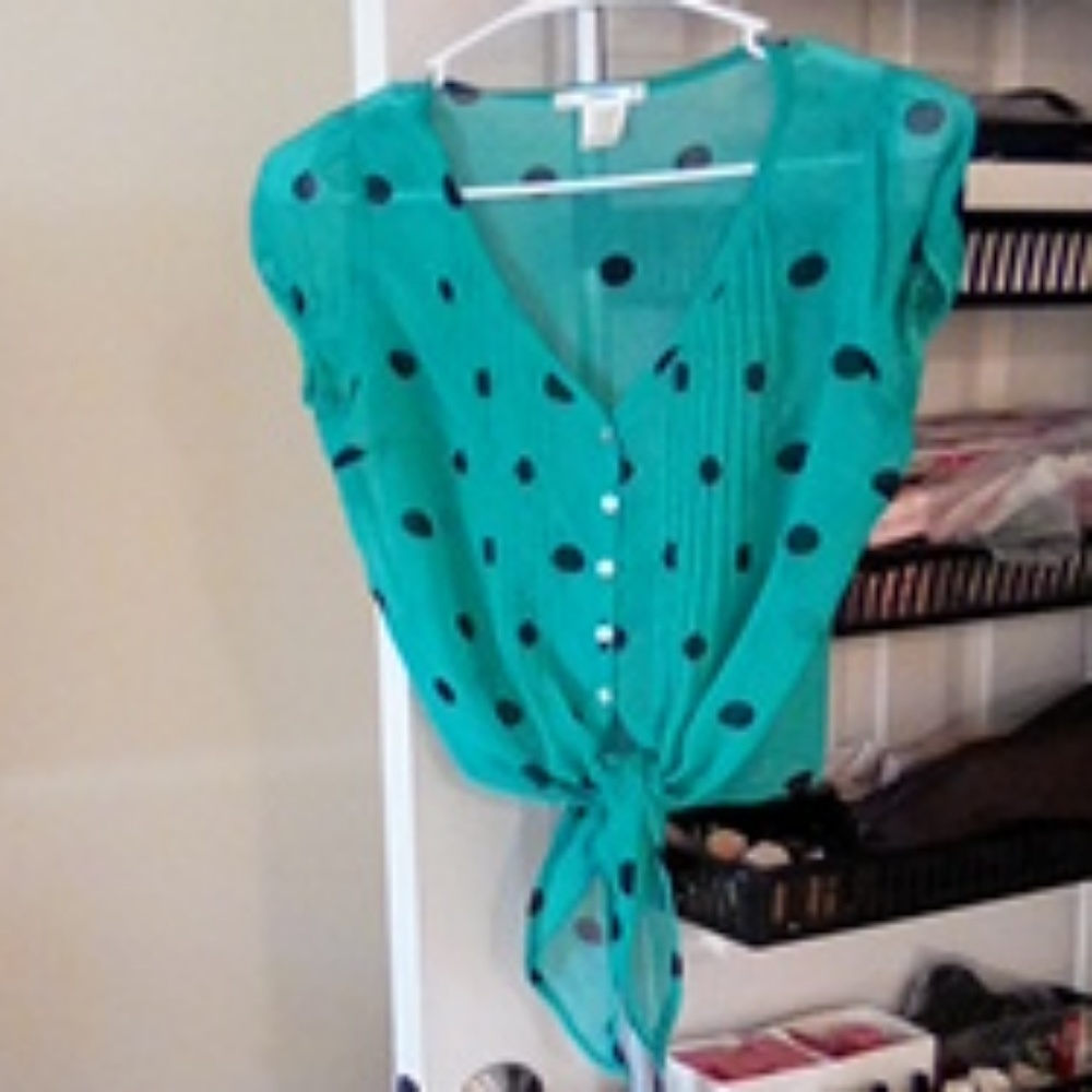 Timing green and black polka dot blouse Medium!